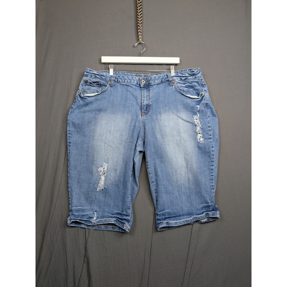 Cato Premium Womens Plus Size 24W Light Wash Distressed Bermuda‎ Denim Shorts